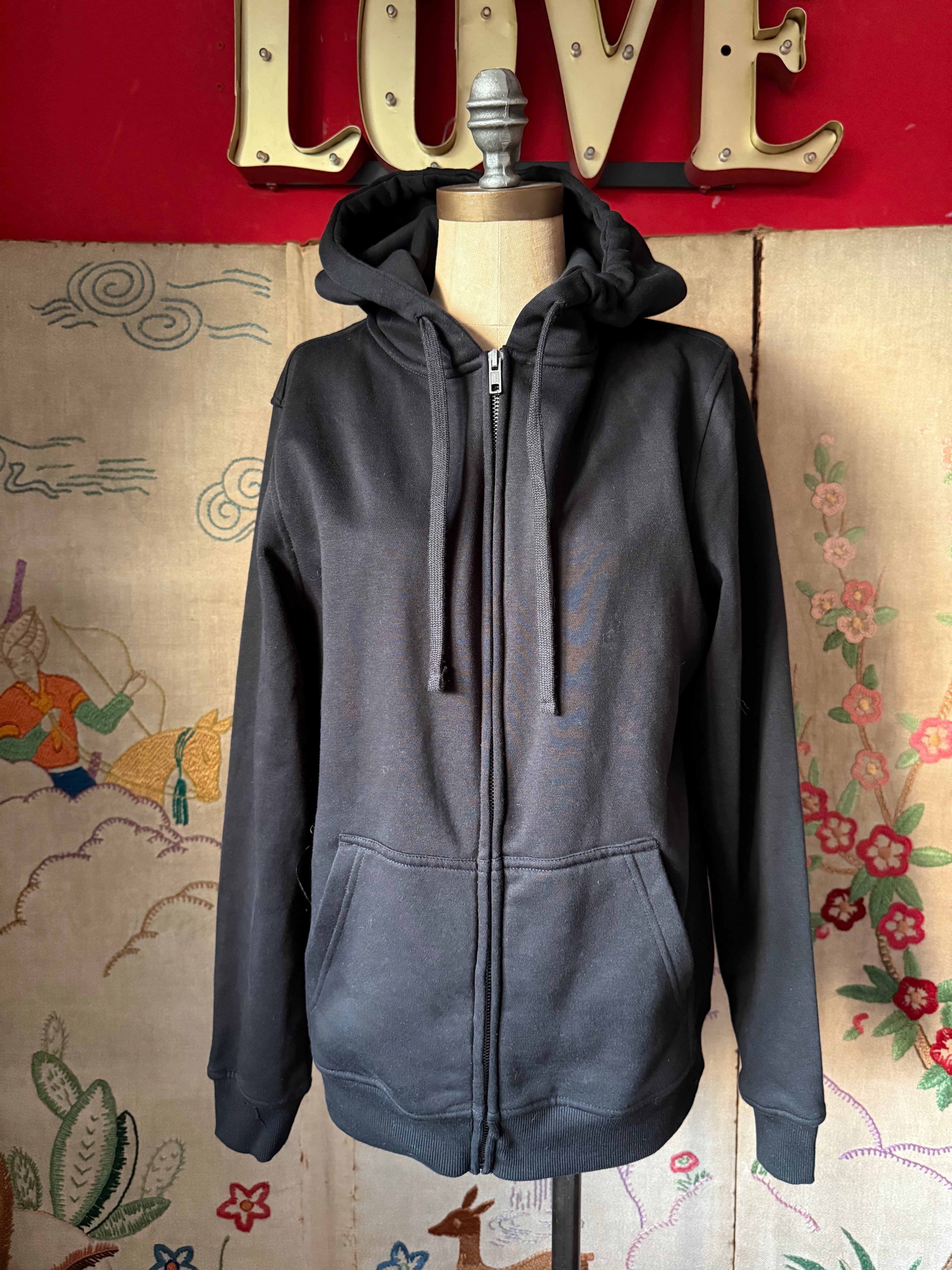 Leaping Hound Embroidered Black Hoodie S (Fits up to including a 12)