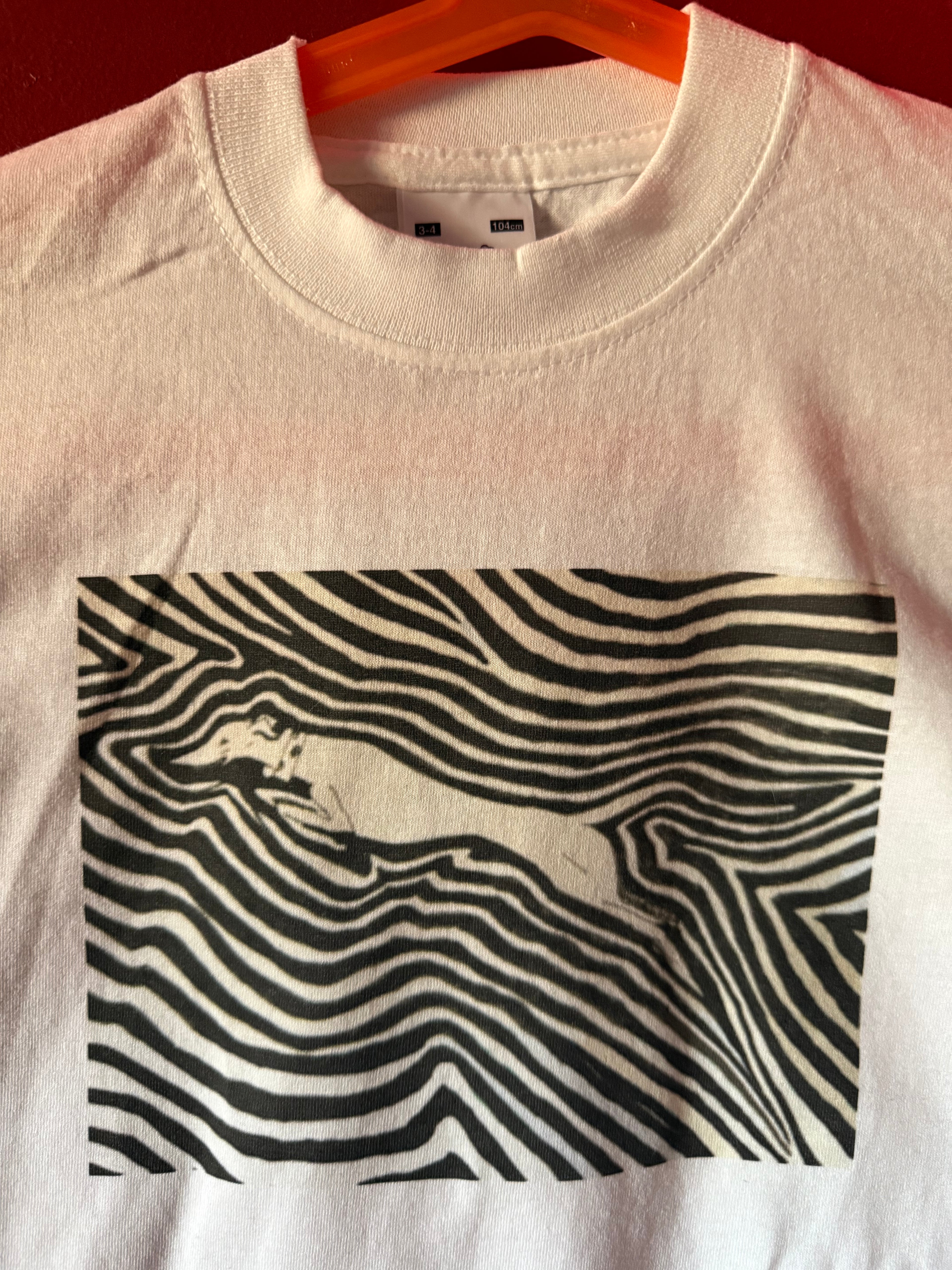 Hound Leaping Printed T Shirt on White Age 3-4 Years