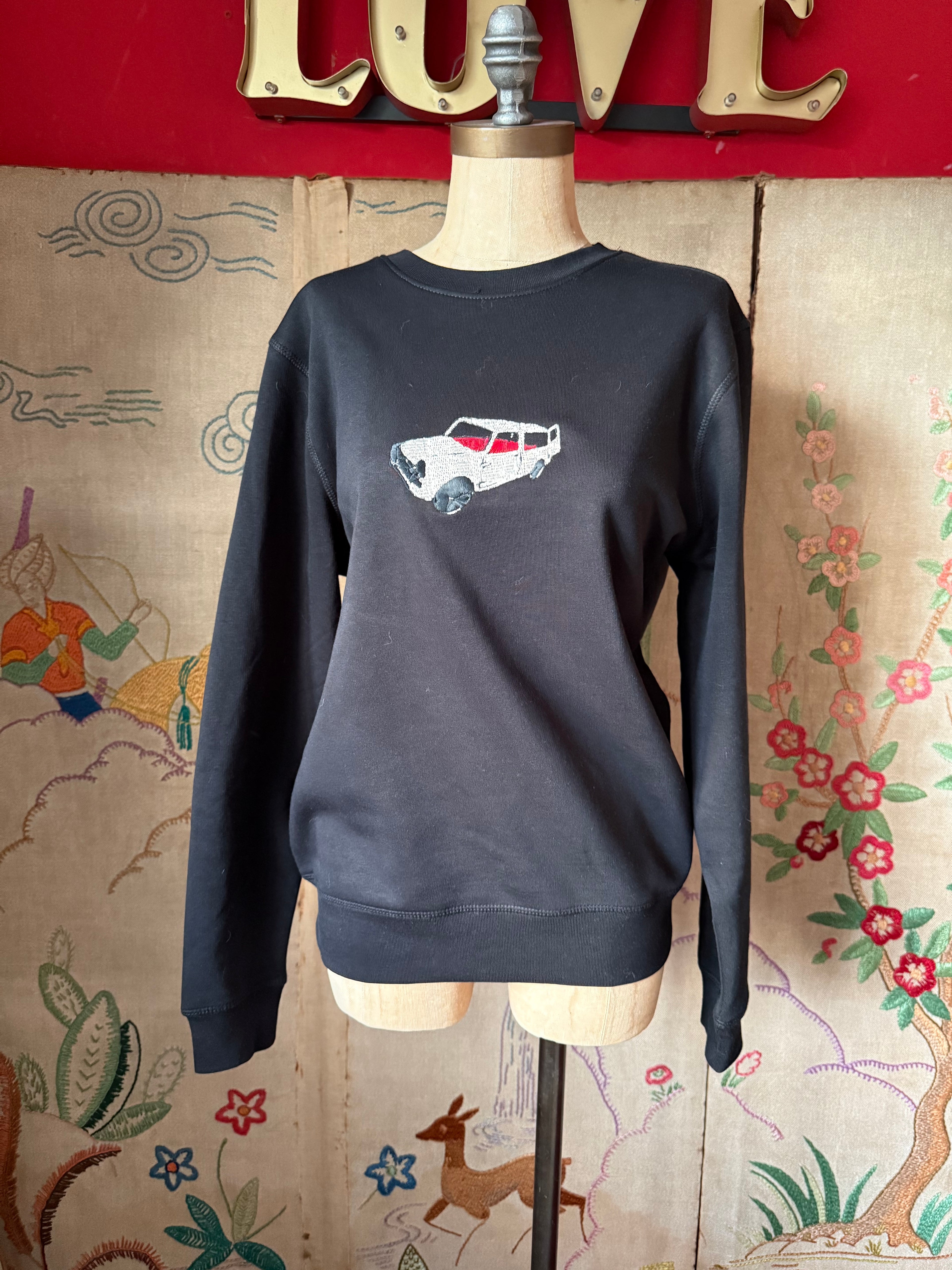 Mini Countryman 1969 Embroidered on Black Sweatshirt S